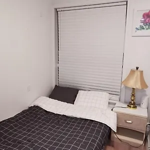  Bed & Breakfast Private With Separated Entrance Canada