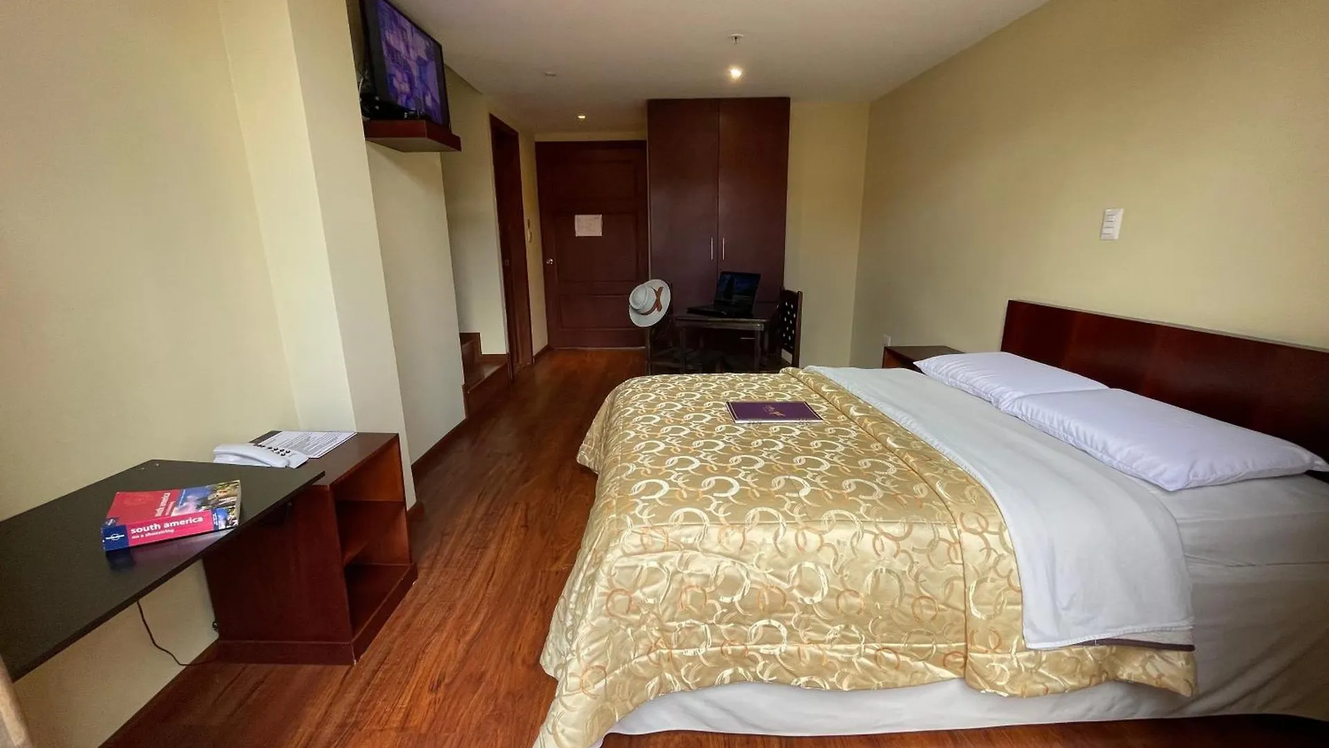Flore Hotel Boutique Cuenca Ecuador